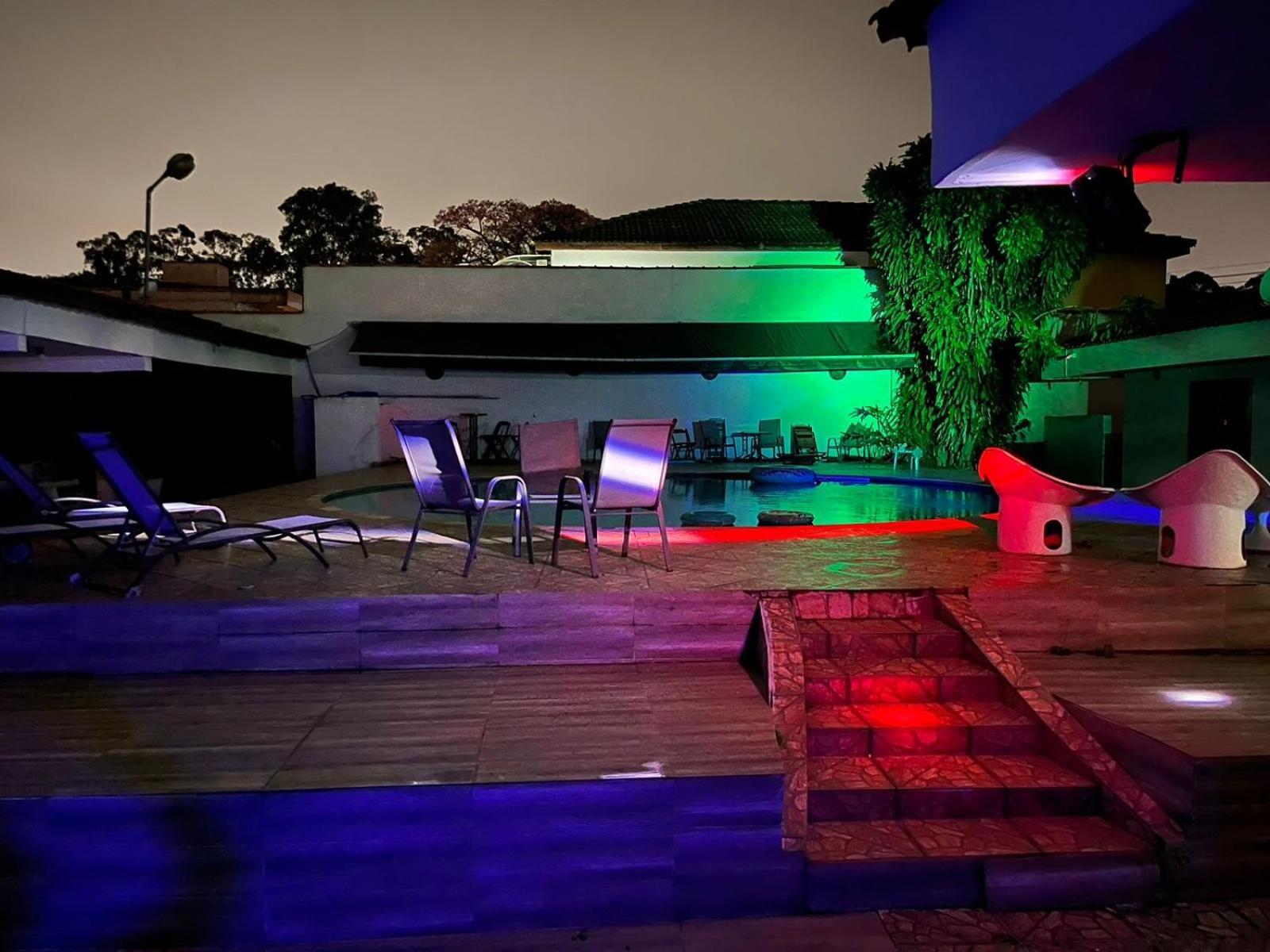 Casa de férias Mansao Espetacular Com Piscina *
