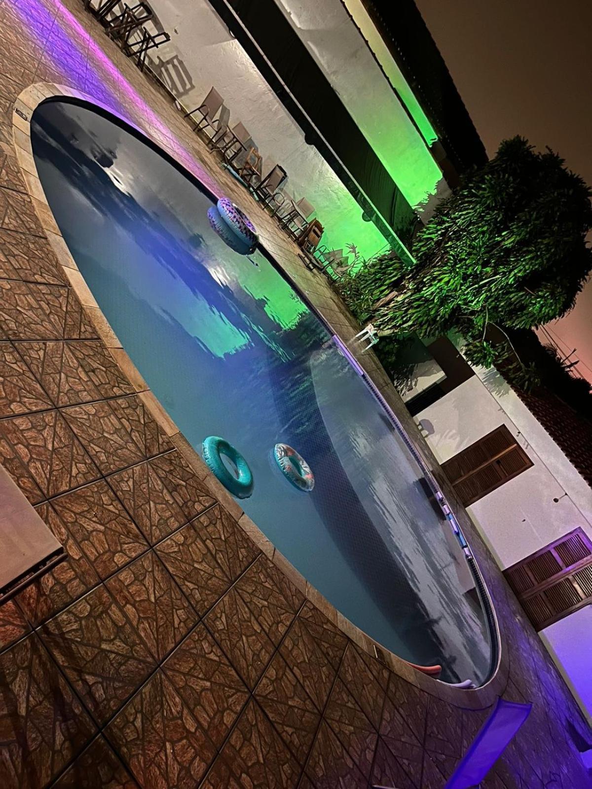 Mansao Espetacular Com Piscina Casa de férias