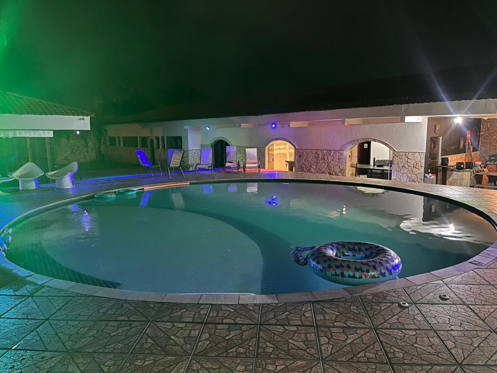 Casa de férias Mansao Espetacular Com Piscina